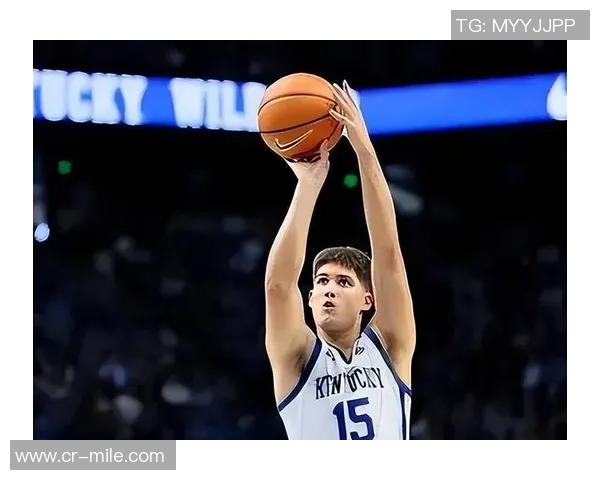 乌度卡强调谢泼德在KD身边的重要性今晚他成功找到进攻节奏 乌度卡强调谢泼德在KD身边的重要性今晚他成功找到进攻节奏