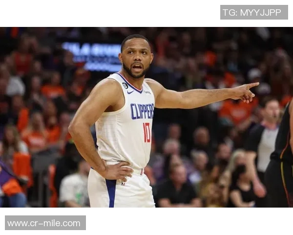 戈登替补表现逐渐回暖12投5中贡献12分6篮板2助攻展现潜力 戈登替补表现逐渐回暖12投5中贡献12分6篮板2助攻展现潜力