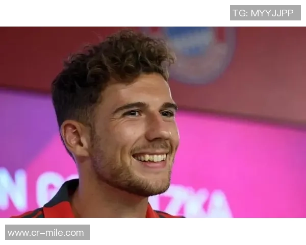 杰克逊头部明显突出拜仁首发图引发球迷热议